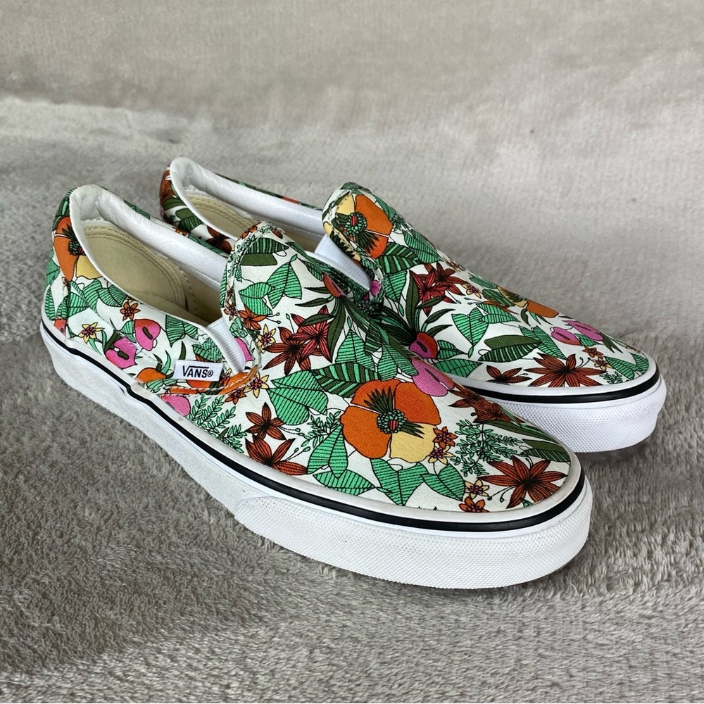 Vans Classic Slip-On Shoes Mens Size 6.5 Womens 8 Floral Canvas Skate Casual NEW - Picture 1 of 10